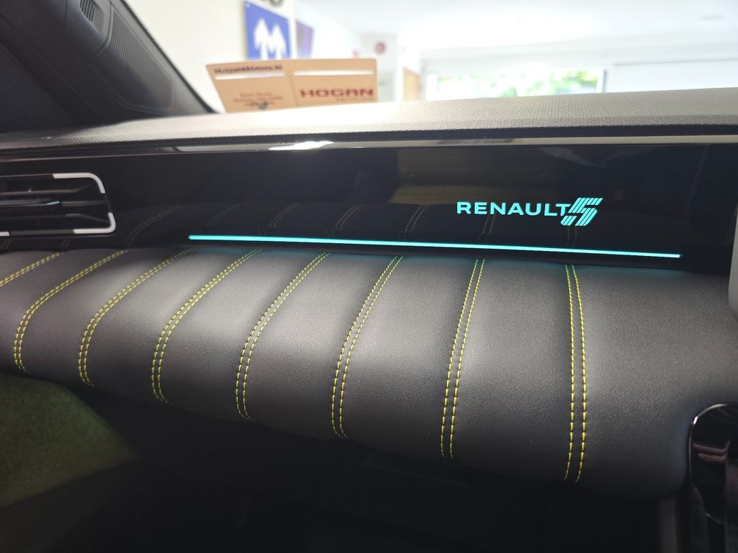 2025 Renault 5