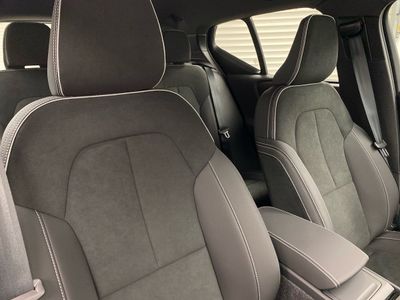 2026 Volvo XC40