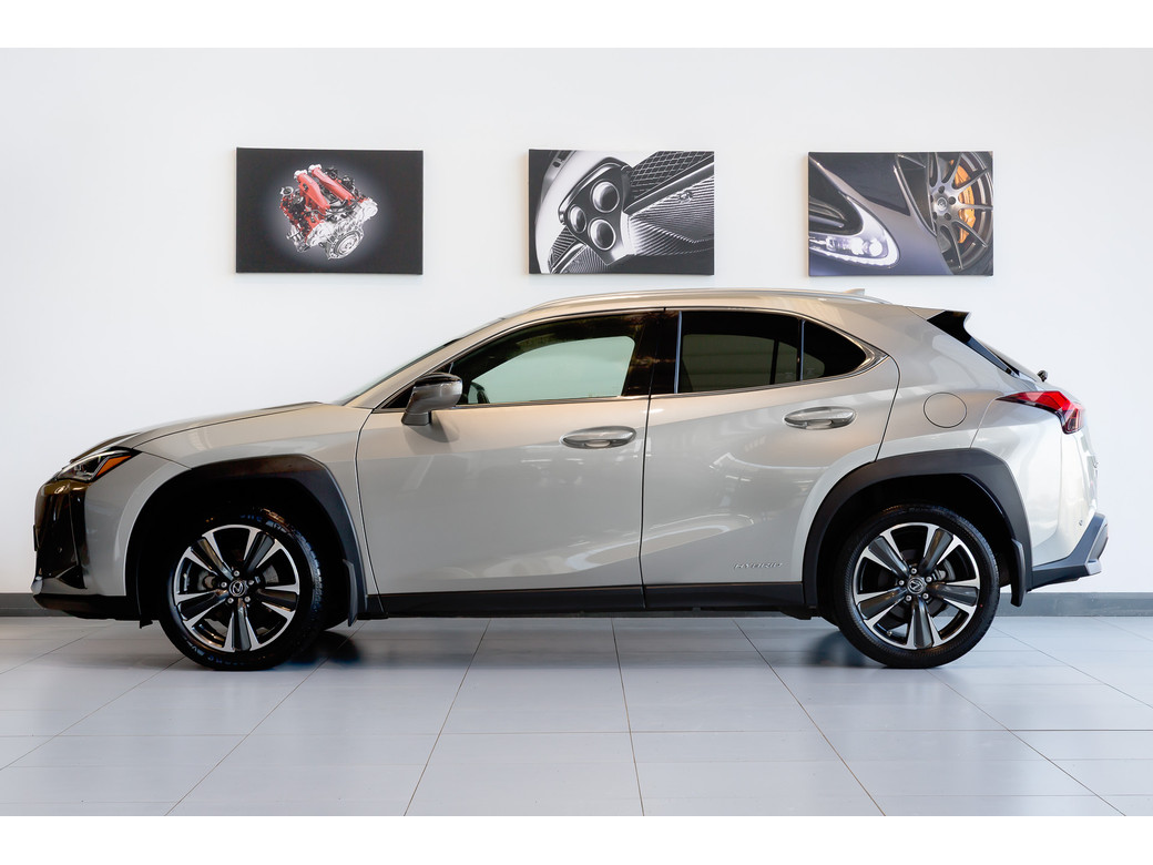2022 Lexus UX 200H