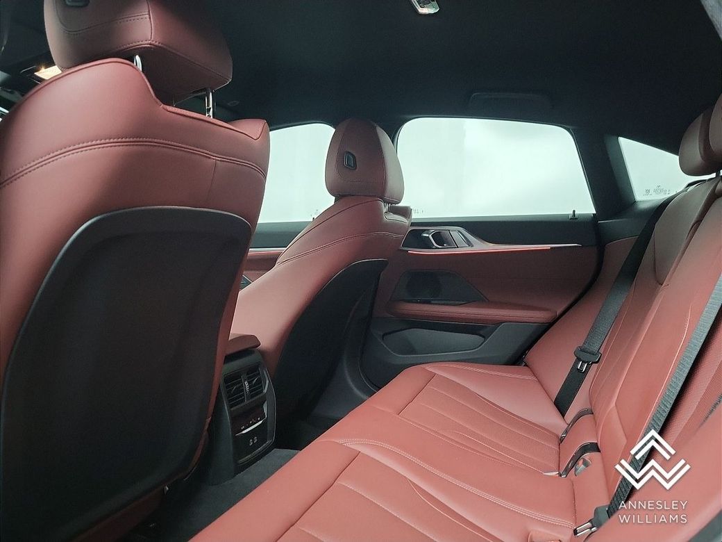 2025 BMW i4
