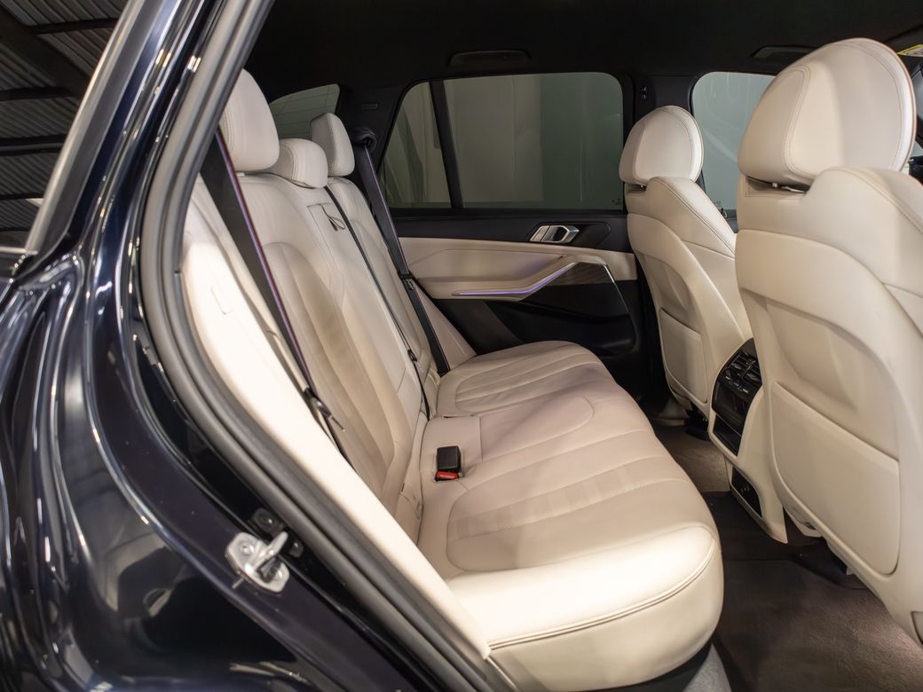 2022 BMW X5
