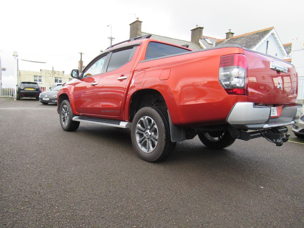 2021 Mitsubishi L200