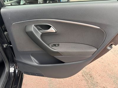 2015 Volkswagen Polo