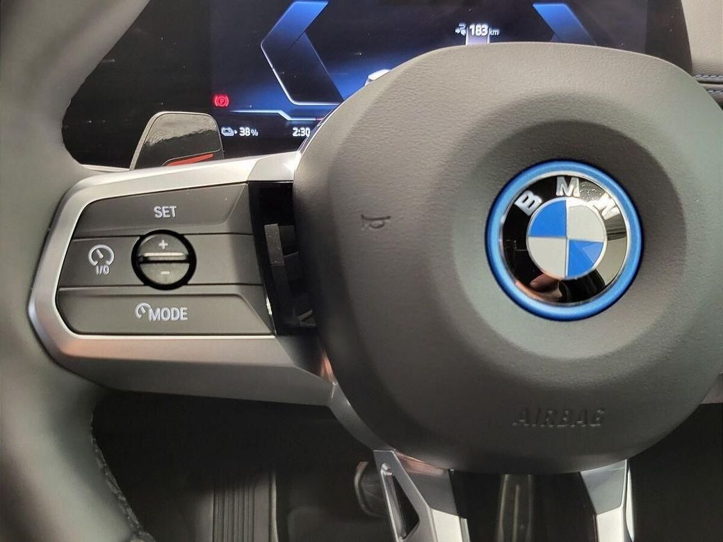 2025 BMW iX1