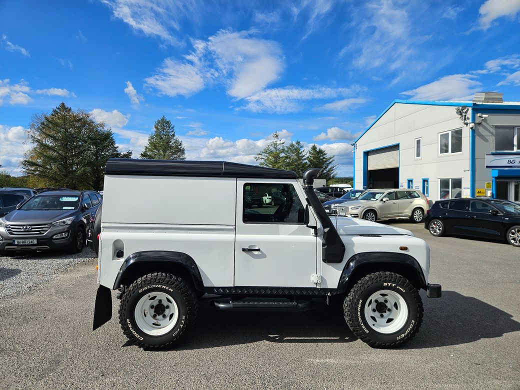 2014 Land Rover Defender