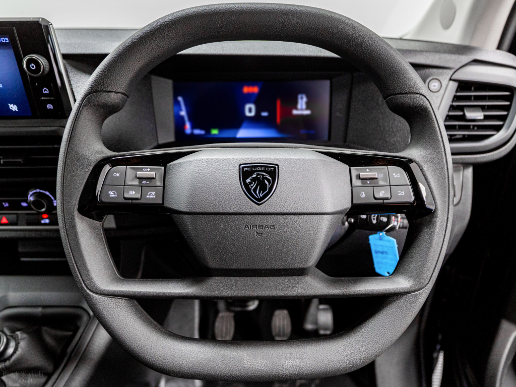 2026 Peugeot Expert