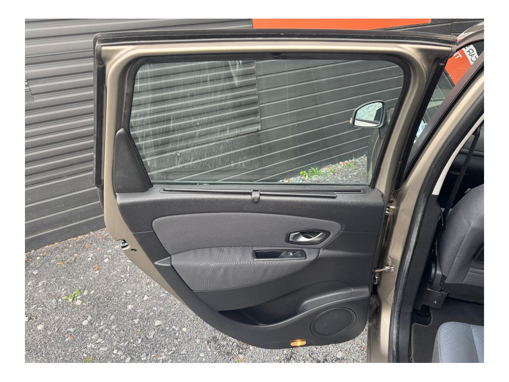 2010 Renault Scenic