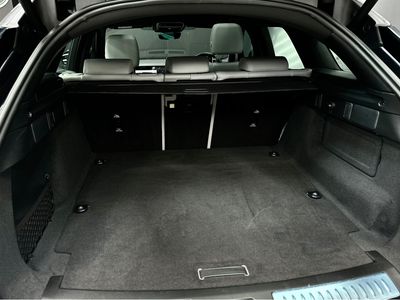2025 Land Rover Range Rover Velar