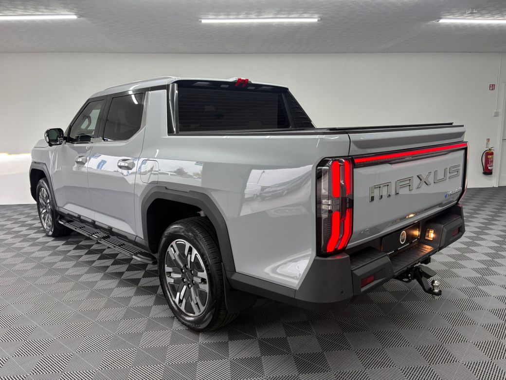 2027 Maxus eTERRON 9