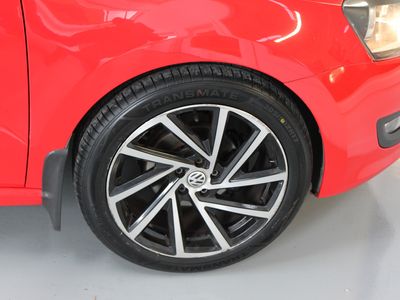 2013 Volkswagen Polo