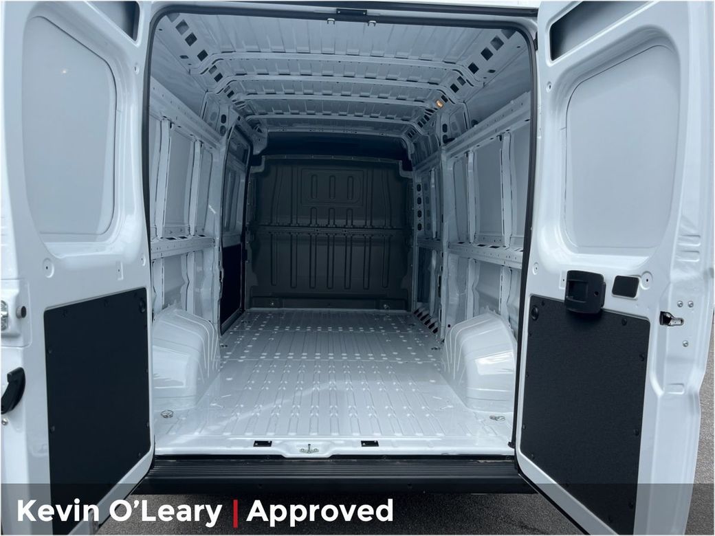 2025 Opel Movano