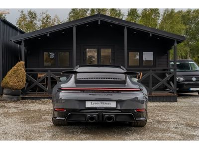 2025 Porsche 911