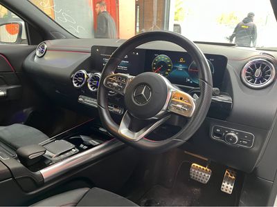 2022 Mercedes-Benz EQA