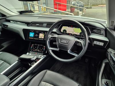 2022 Audi e-tron