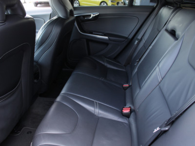 2017 Volvo V60