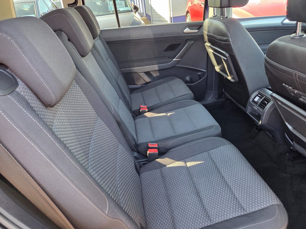 2020 Volkswagen Touran
