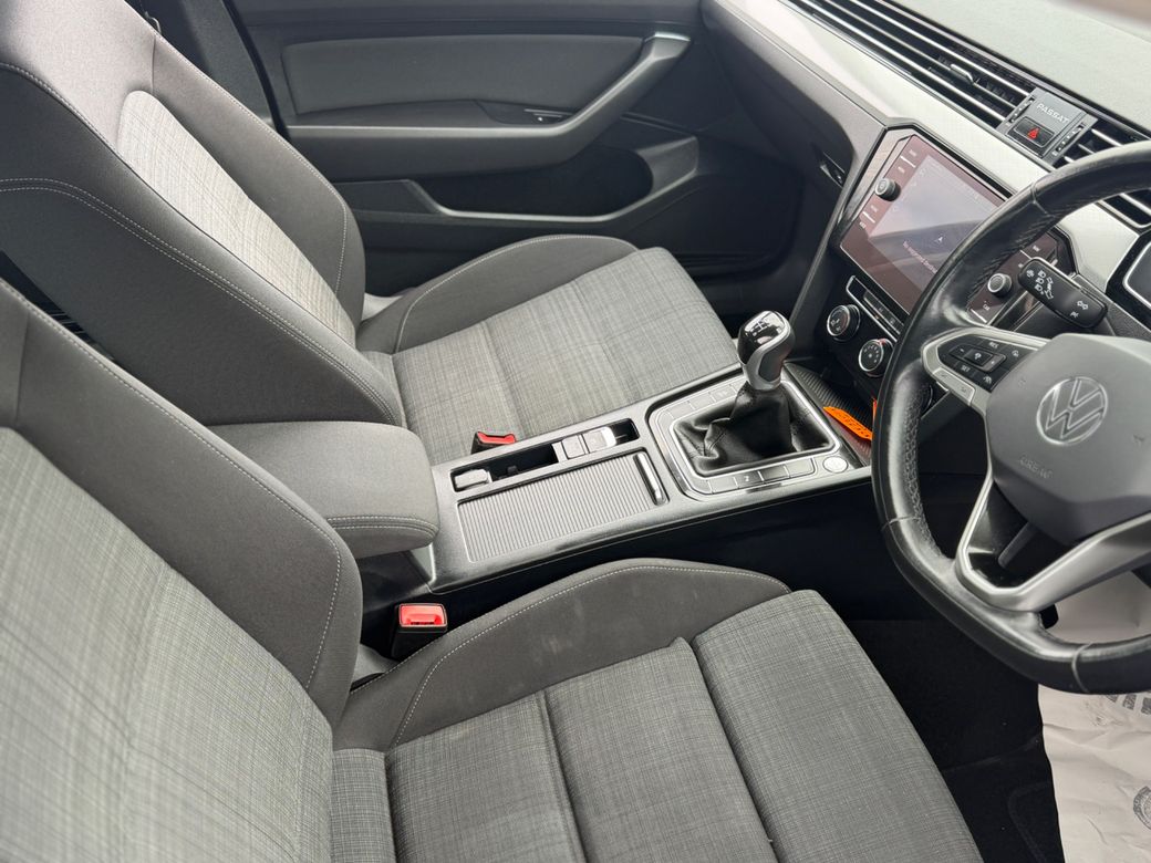2022 Volkswagen Passat
