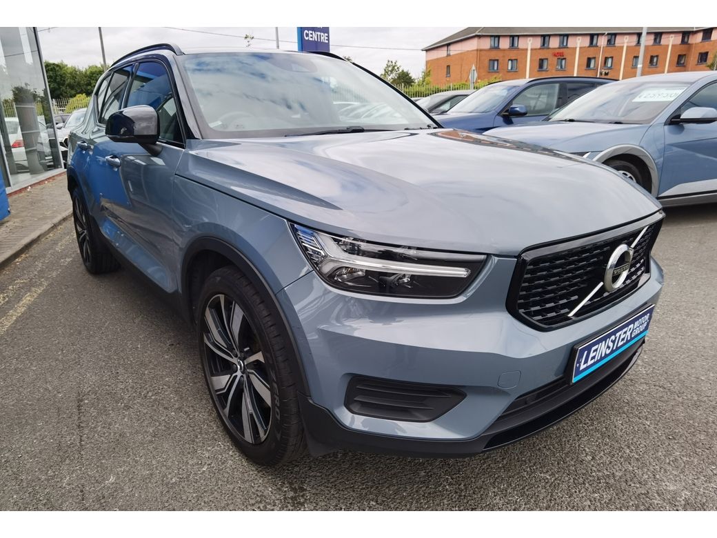 2022 Volvo XC40