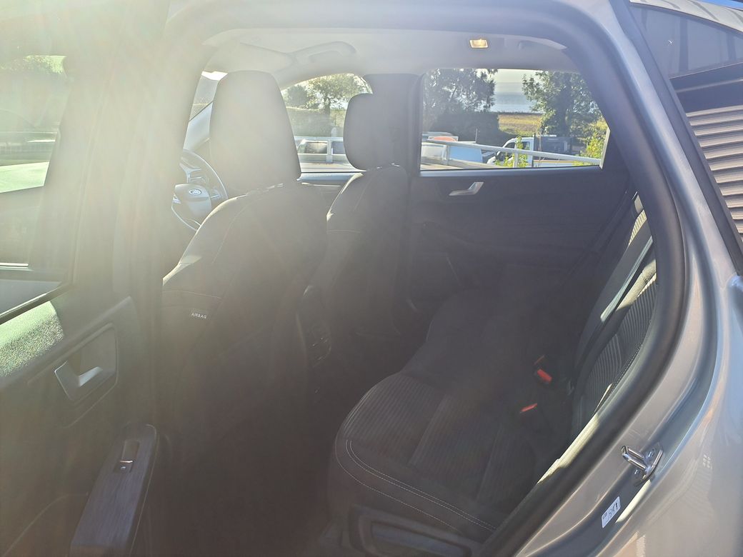 2022 Ford Kuga