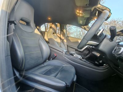 2018 Mercedes-Benz A 180