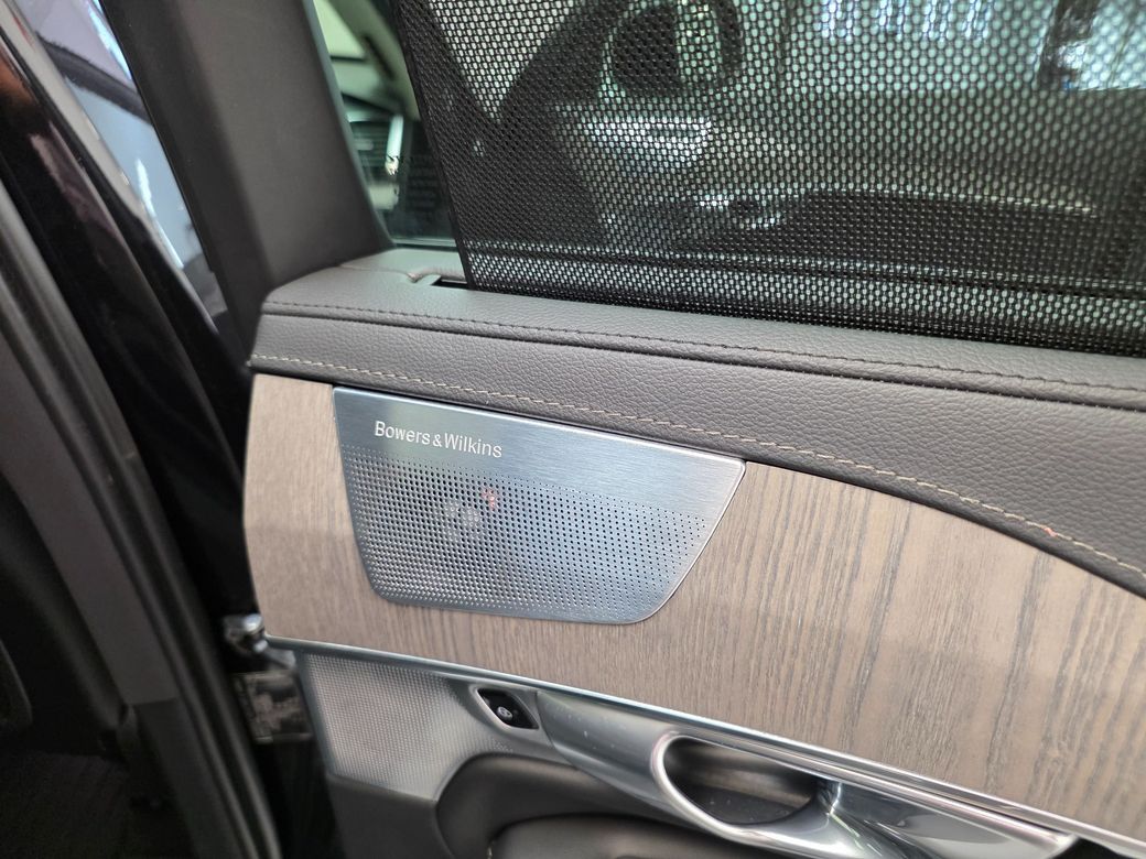 2023 Volvo XC90