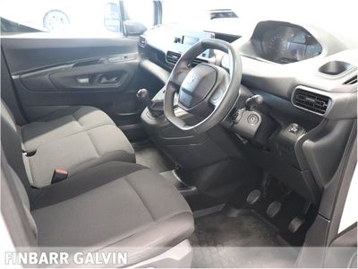 2021 Peugeot Partner