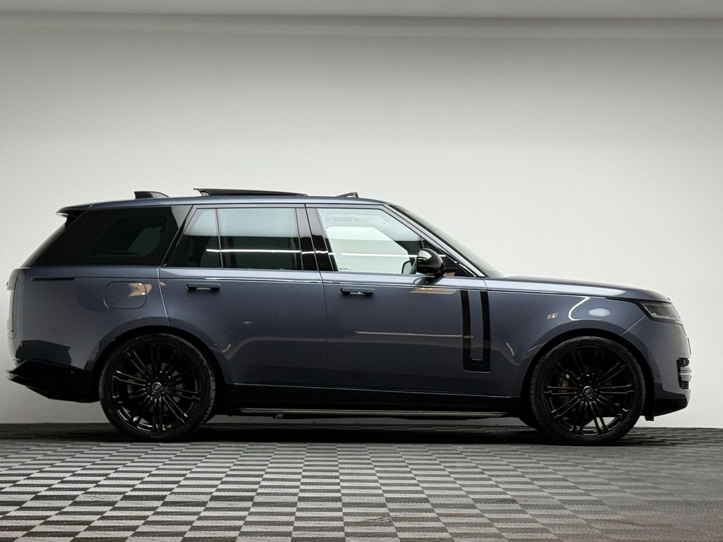 2025 Land Rover Range Rover Sport