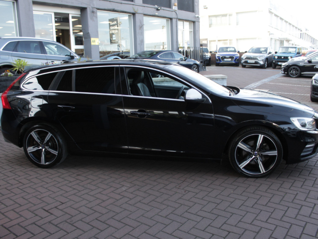 2017 Volvo V60