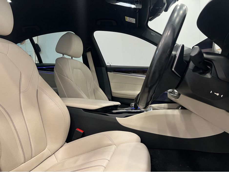 2018 BMW 5 Series