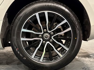 2019 Volvo V40