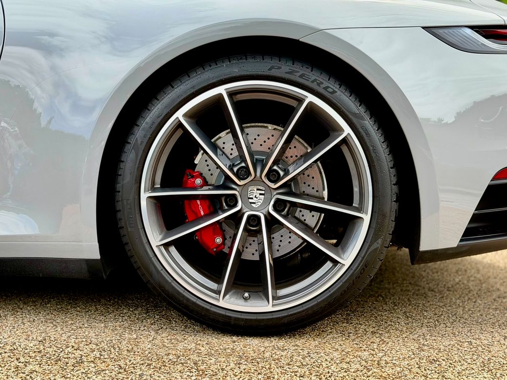 2020 Porsche 911