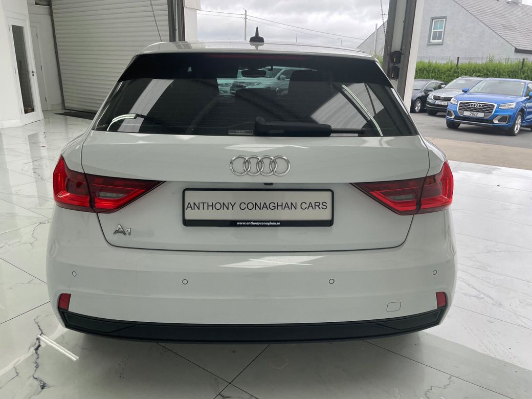 2021 Audi A1