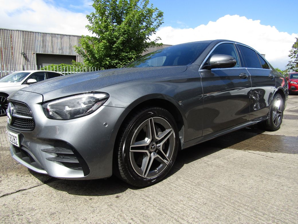 2022 Mercedes-Benz E 300