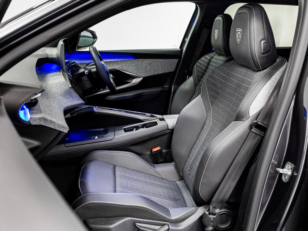 2025 Peugeot 5008