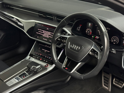 2021 Audi RS6