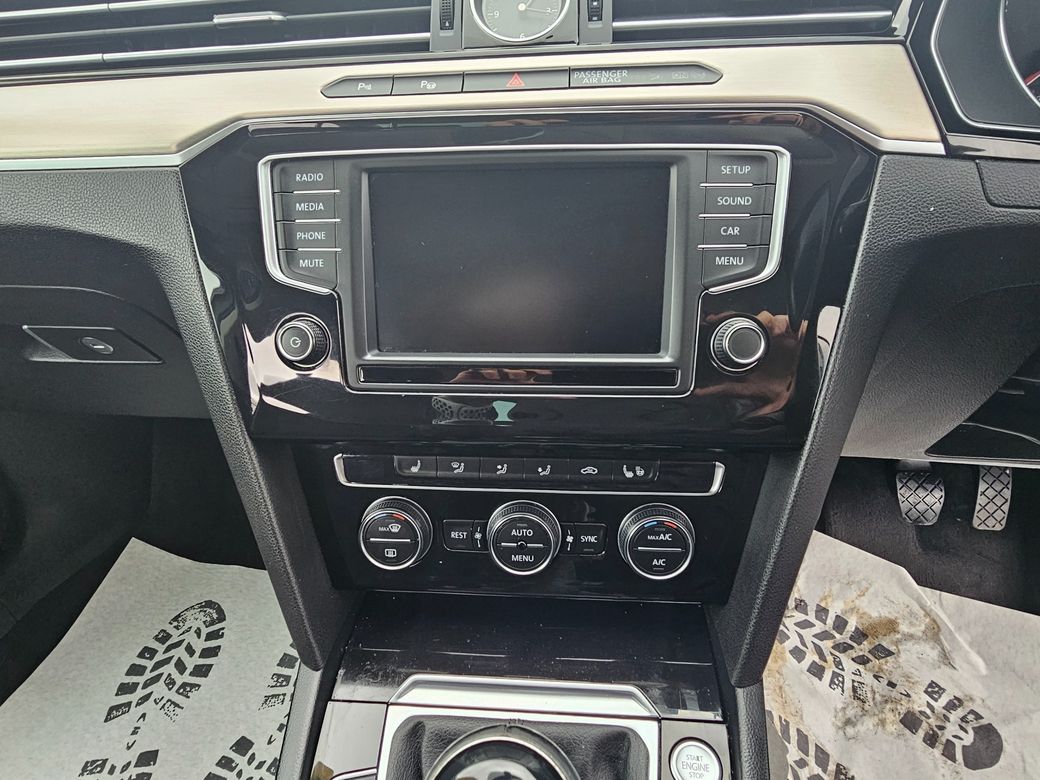 2016 Volkswagen Passat