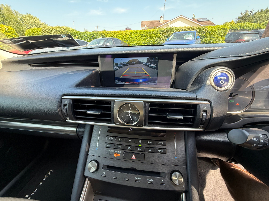 2019 Lexus IS