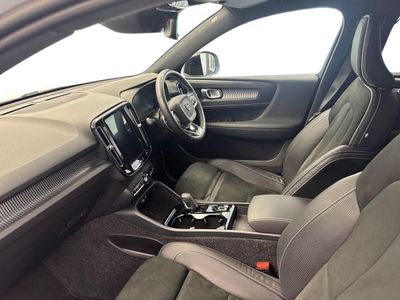 2020 Volvo XC40