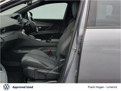 2023 Peugeot 5008