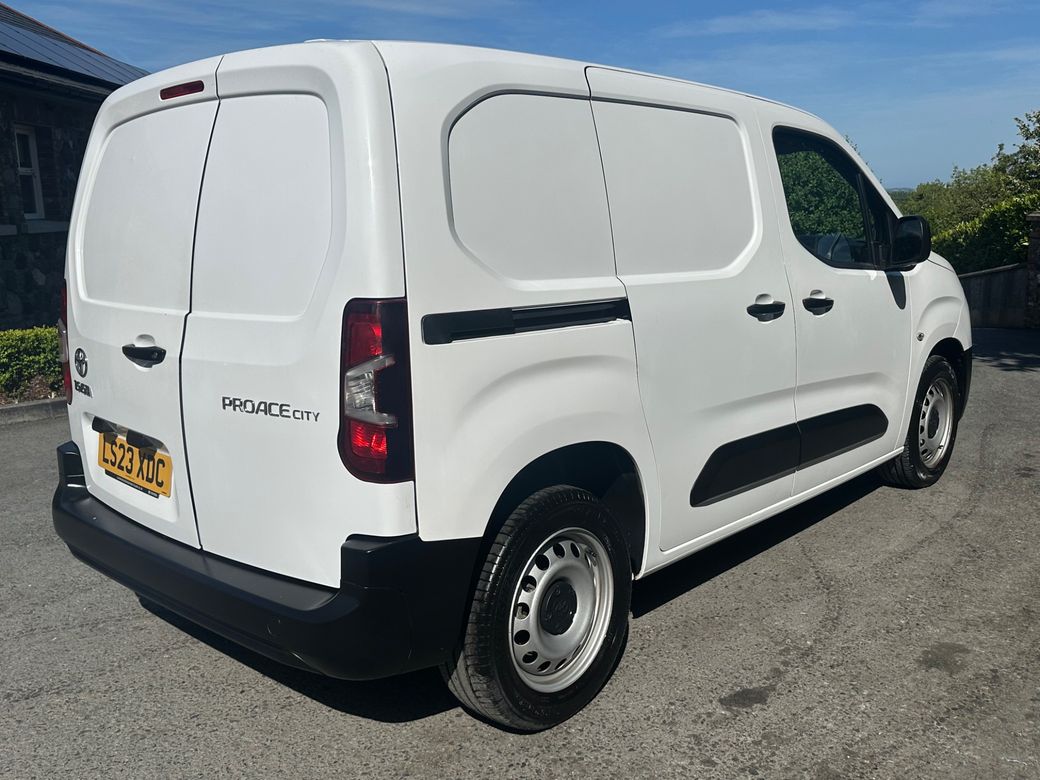 2023 Toyota Proace