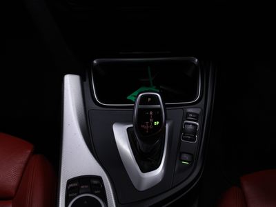 2015 BMW 320