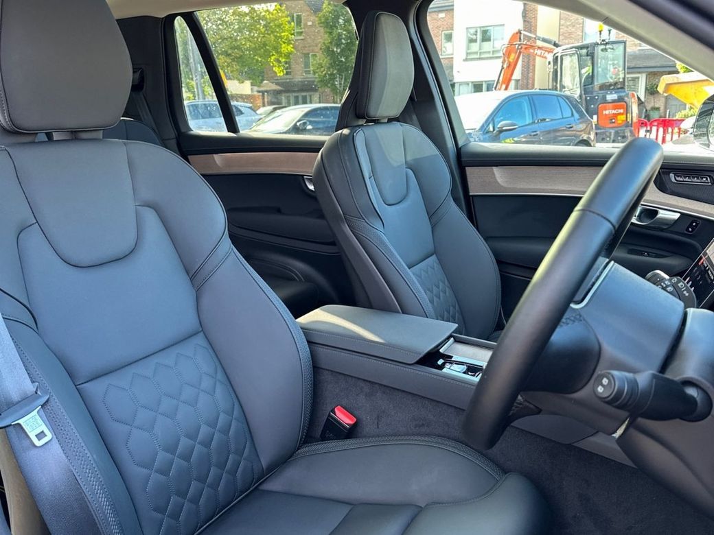 2025 Volvo XC90