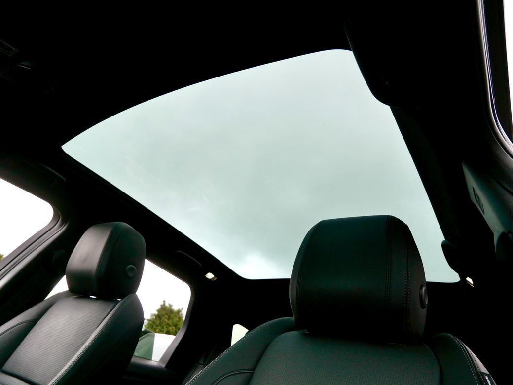 2024 Land Rover Discovery Sport