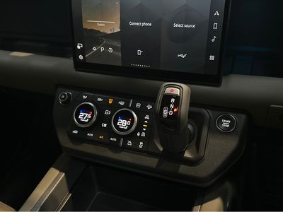 2025 Land Rover Defender