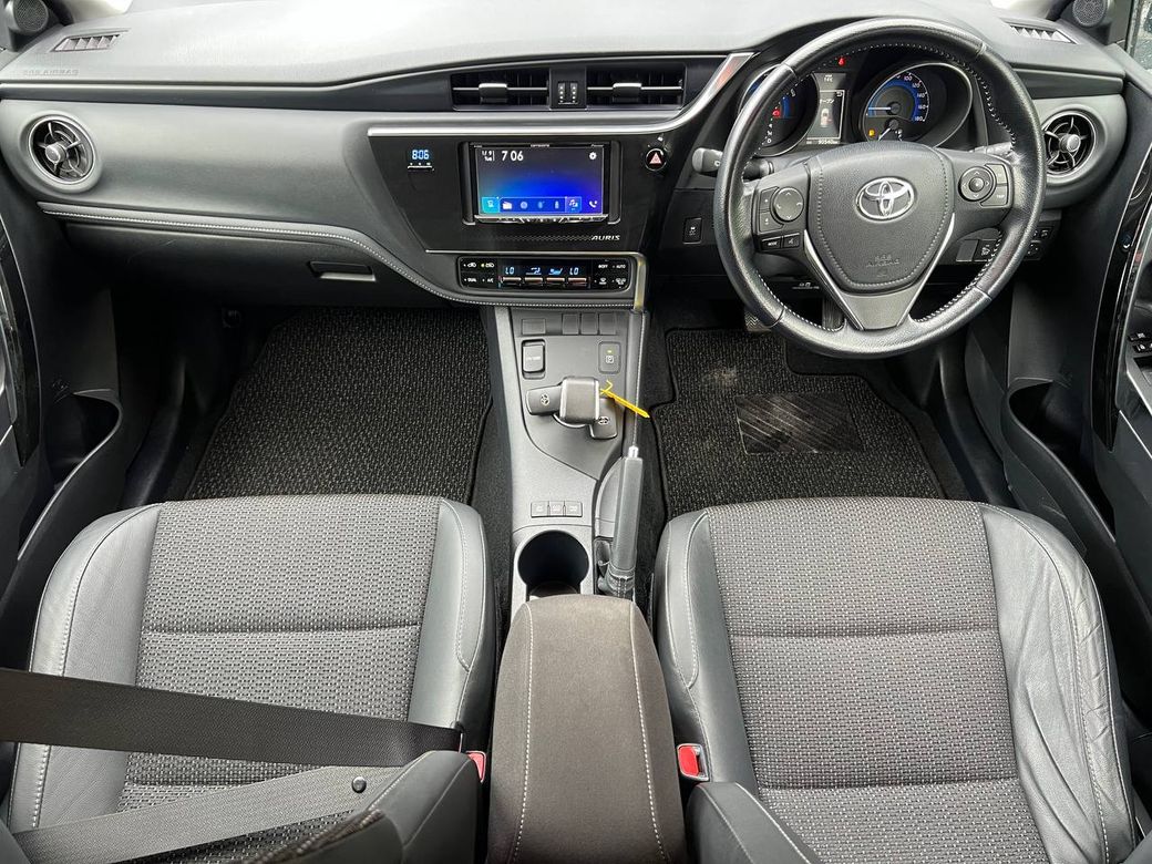 2017 Toyota Auris