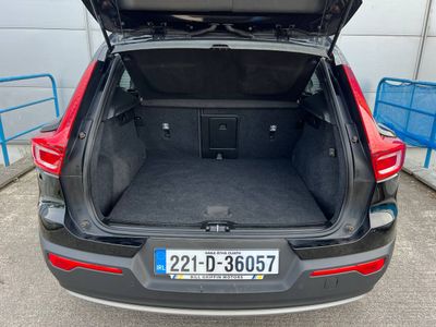 2022 Volvo XC40