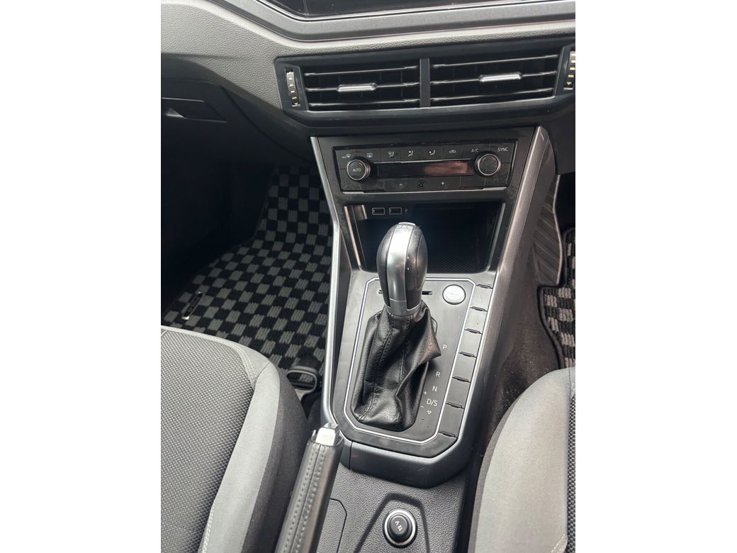 2018 Volkswagen Polo