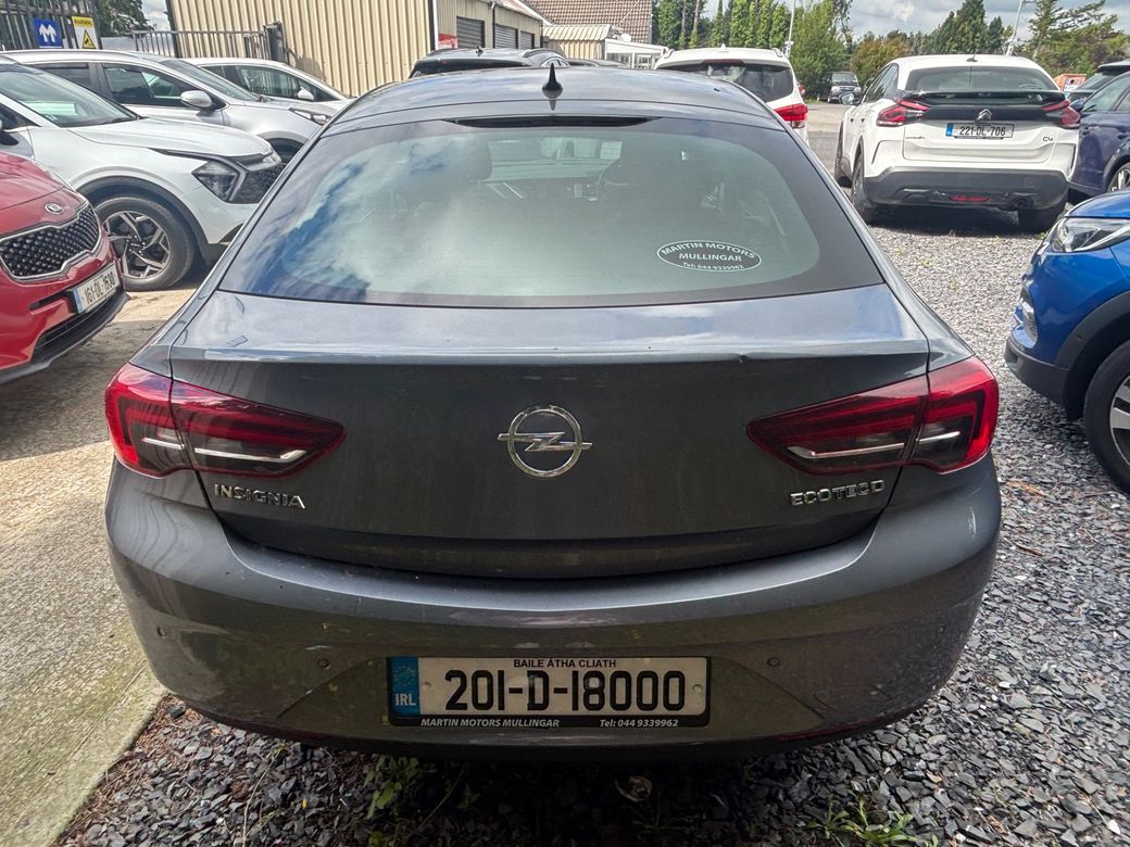 2020 Opel Insignia