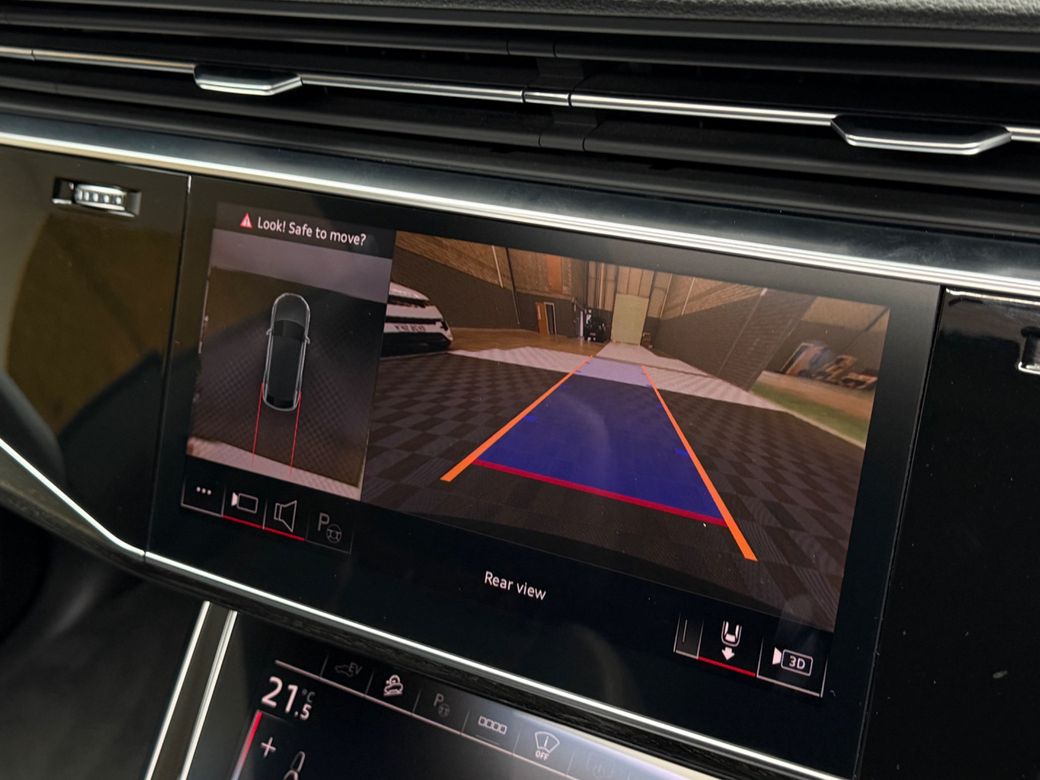2025 Audi Q8
