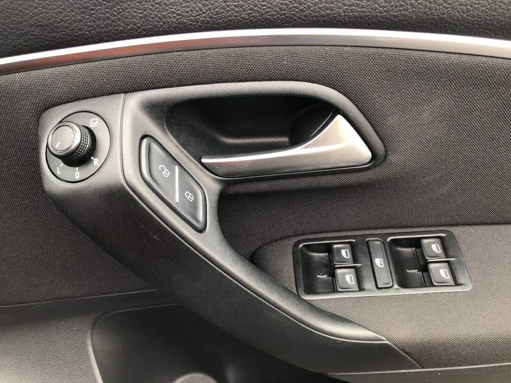 2016 Volkswagen Polo